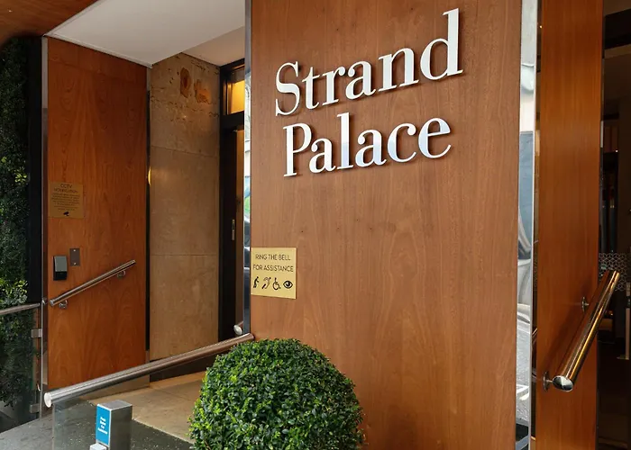 Strand Palace Londres